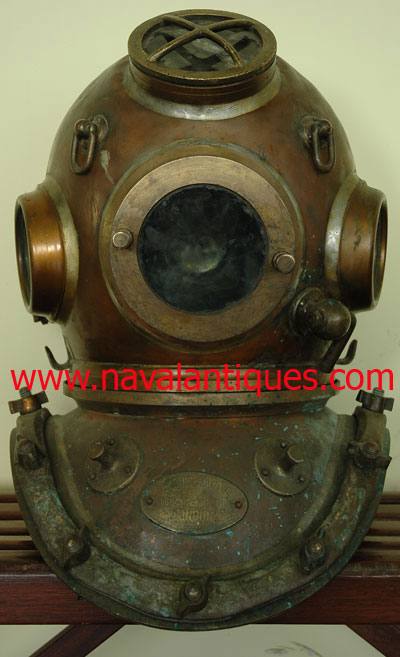 Escafandra Siebe Gorman 4 ventanas / Gorman Dive Helmet