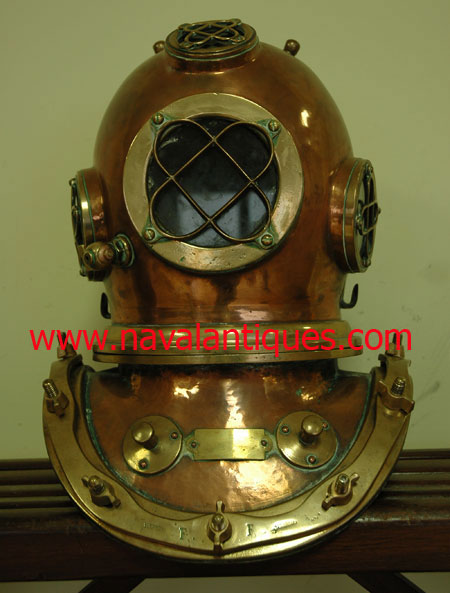 Person diving helmet 12 bolt 