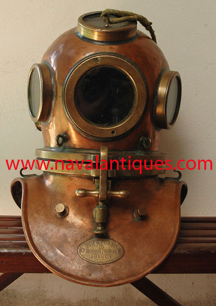 Siebe Gorman unlock Dive helmet 
