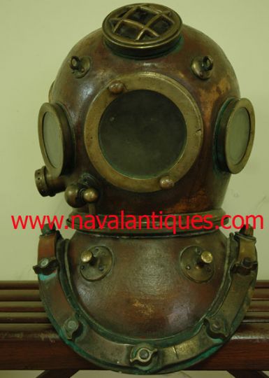 Escafandra Española / Spanish Diving Helmet